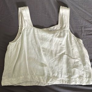 Madewell cropped linen back button tank - light green